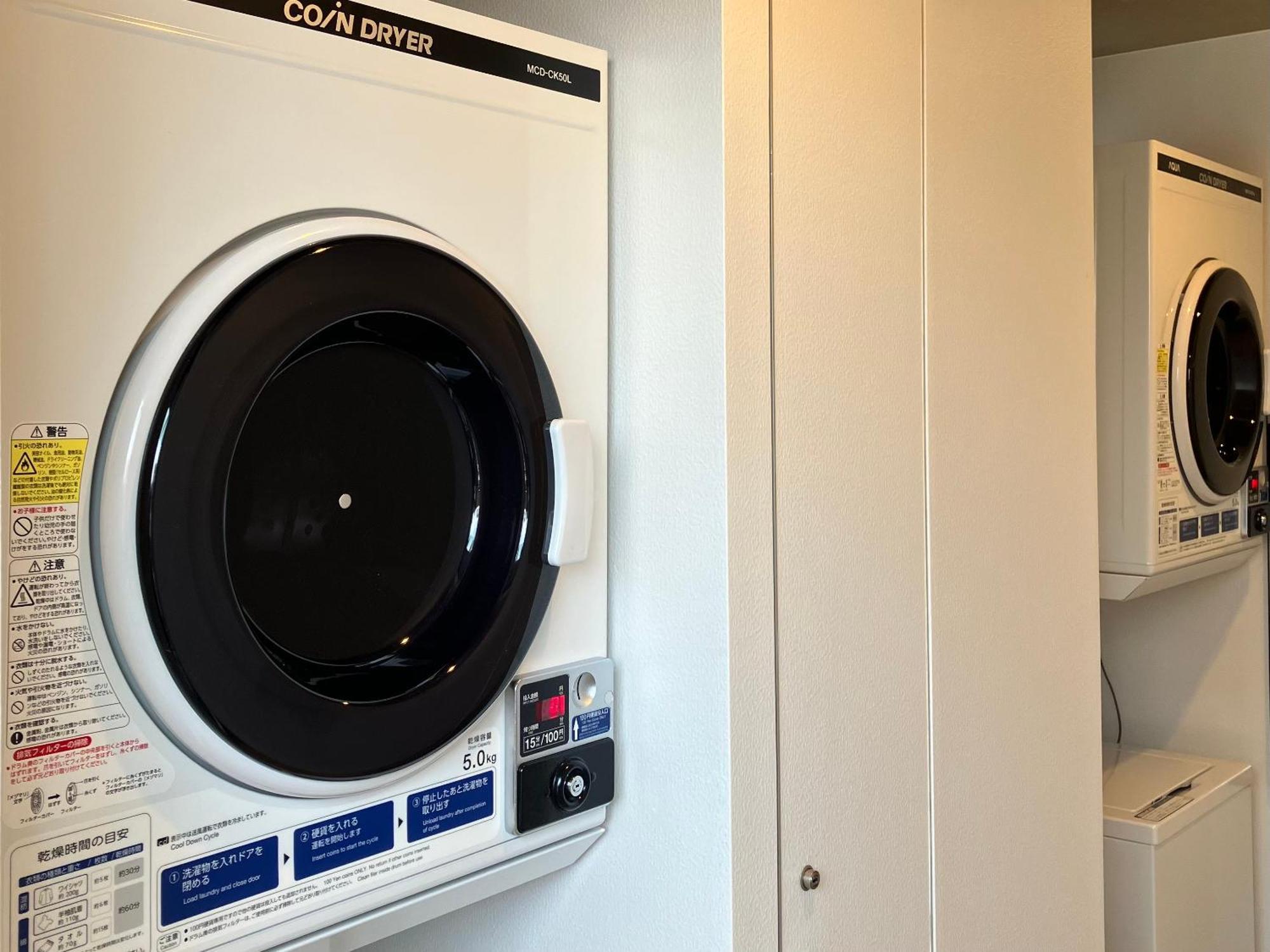 Capsule Hotel Suzumoriya Токіо Екстер'єр фото